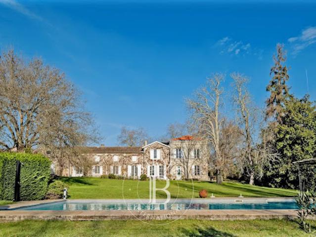 Vente Maison 10 pièces 488.6 m2 Saint Emilion
