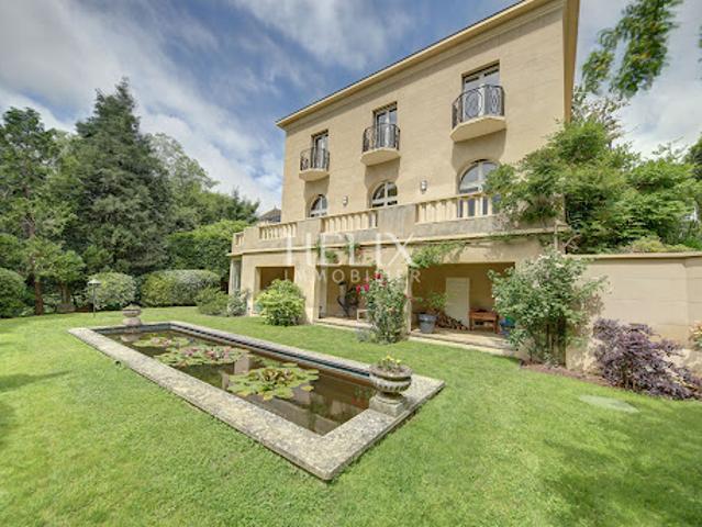 Vente Maison 10 pièces 490 m2 Le Pecq