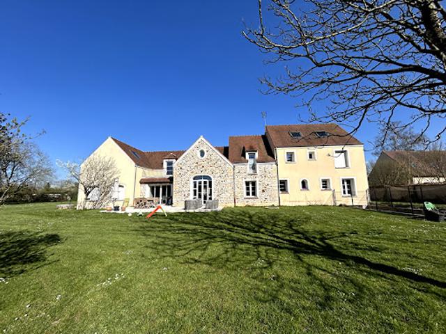 Vente Maison 10 pièces 400 m2 Marles en Brie