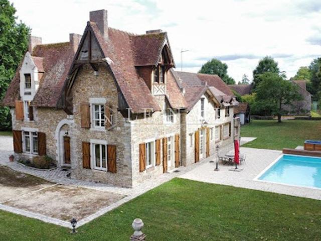 Vente Maison 10 pièces 400 m2 Melun