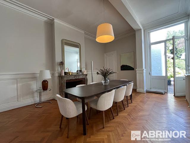Vente Maison 10 pièces 400 m2 Roubaix