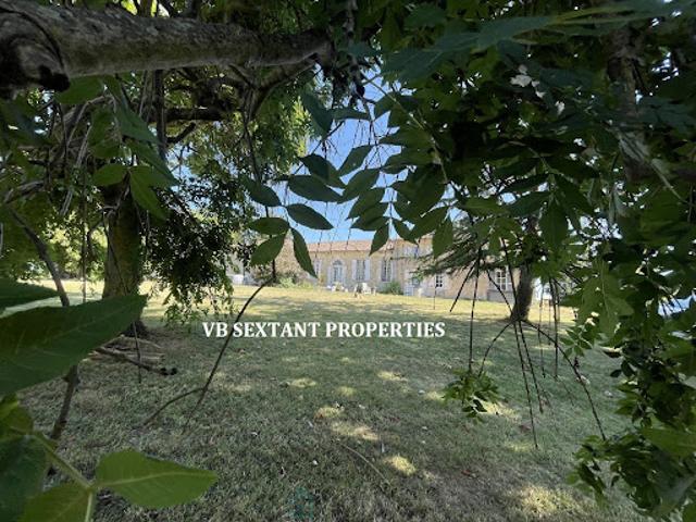 Vente Propriété 10 pièces 400 m2 Sauveterre de Guyenne