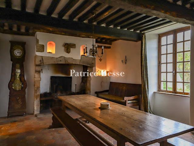 Vente Maison 10 pièces 413 m2 Valognes