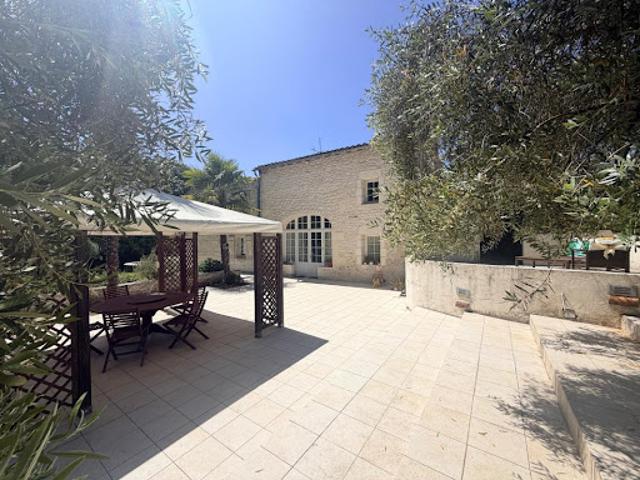 Vente Maison 10 pièces 413 m2 Courcoury