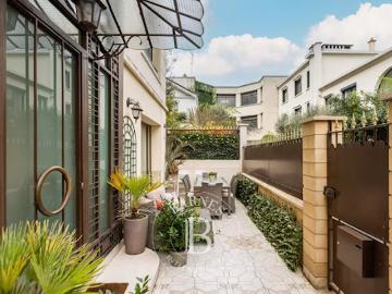 Vente Maison 10 pièces 411.83 m2 Neuilly sur Seine