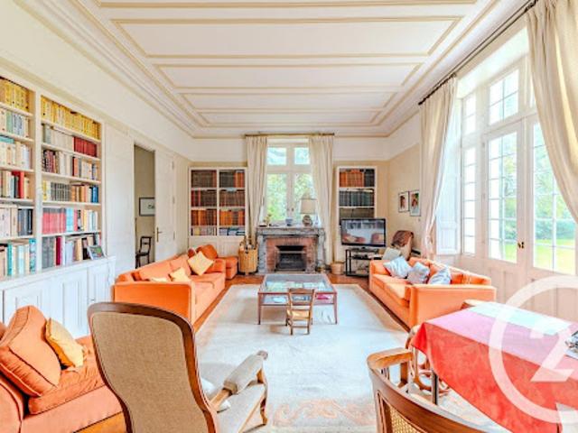 Vente Maison 10 pièces 420 m2 Sainte Luce sur Loire