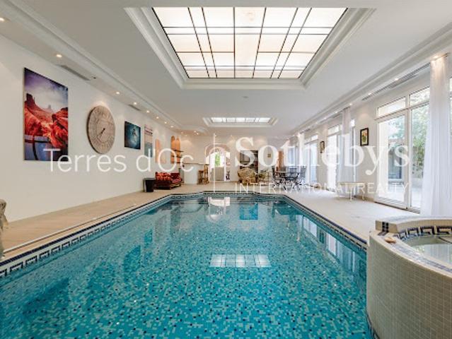 Vente Maison 10 pièces 600 m2 Ginestas