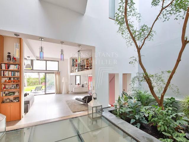 Vente Maison 10 pièces 702 m2 Issy les Moulineaux