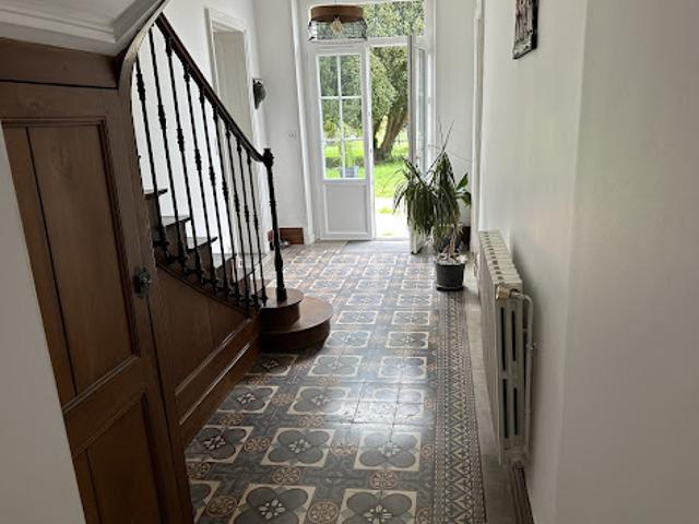 Vente Maison 10 pièces 728 m2 Sigogne