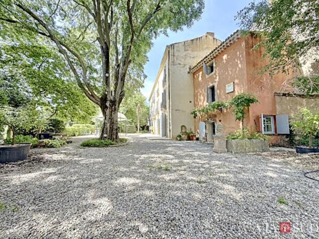 Vente Maison de maître 10 pièces 879 m2 Beziers