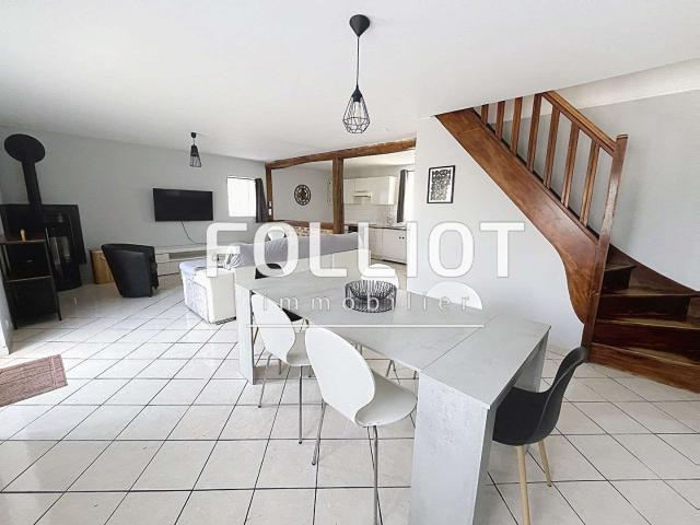 Vente maison 11 pièces Cuves 50