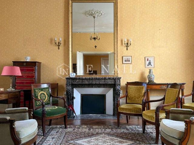 Vente maison 11 pièces Château Gontier 53