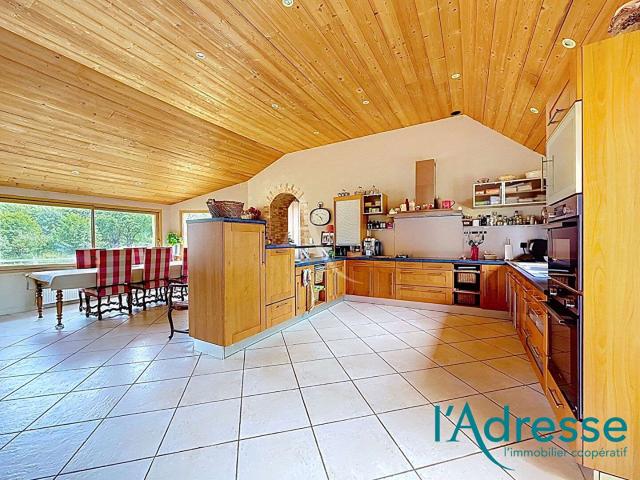 Vente maison 11 pièces Saint Loup du Dorat 53
