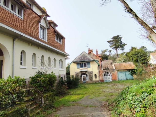 Vente maison 11 pièces Sainte Marie 44