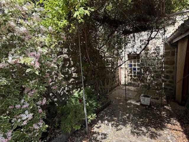 Vente Maison 11 pièces 145 m2 La Souche