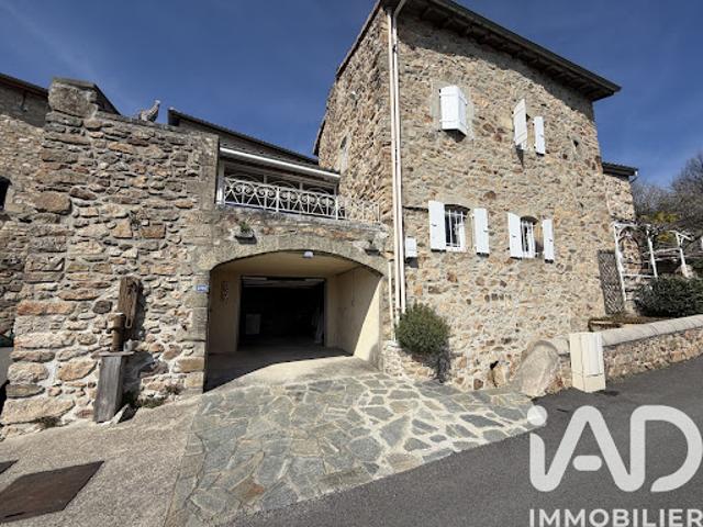 Vente Maison 11 pièces 160 m2 Vals les Bains