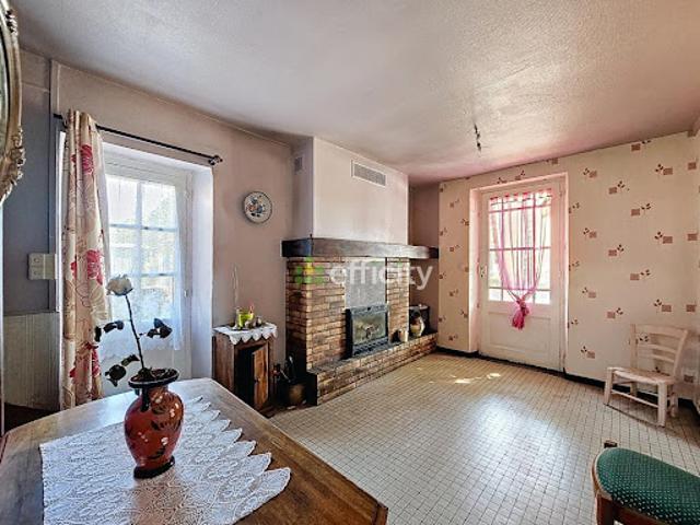 Vente Maison 11 pièces 170 m2 Saint Justin