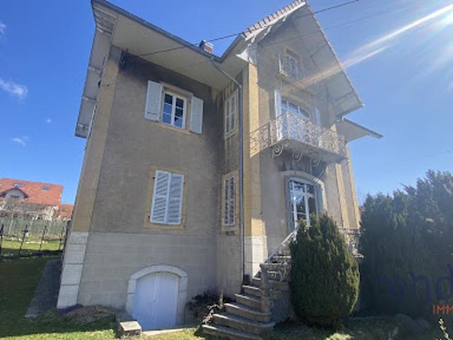 Vente Maison 11 pièces 172 m2 Morteau