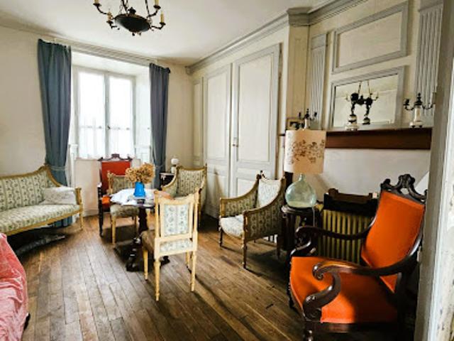 Vente Maison 11 pièces 180 m2 Les Cars