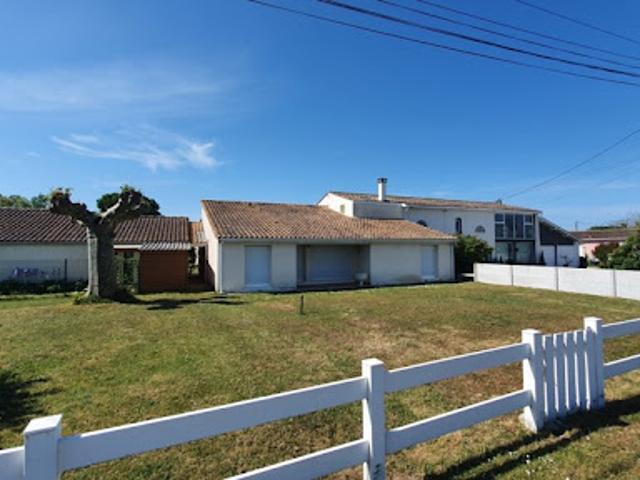 Vente Maison 11 pièces 189 m2 Valeyrac
