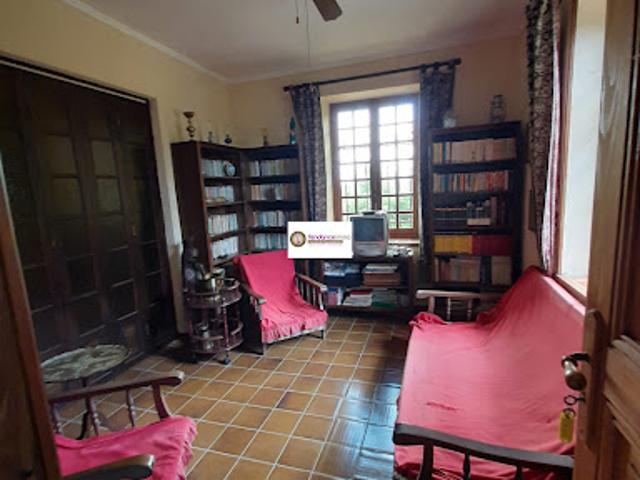 Vente Maison 11 pièces 193 m2 Mortagne au Perche