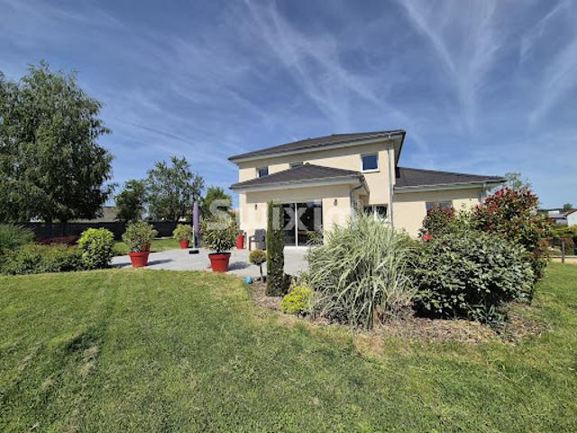 Vente Maison 11 pièces 195 m2 Baverans