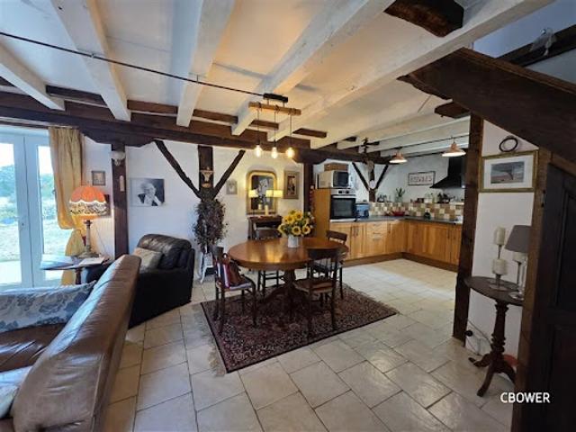 Vente Maison 11 pièces 196 m2 Adriers