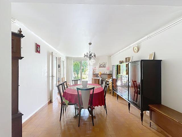 Vente Maison 11 pièces 196 m2 Montesson