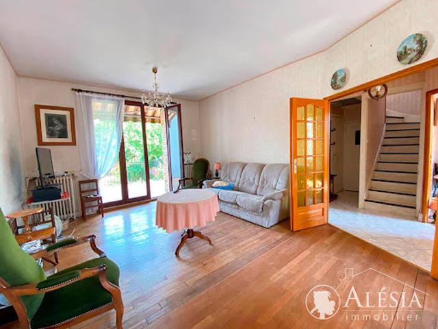 Vente Maison 11 pièces 198.25 m2 Chalons en champagne