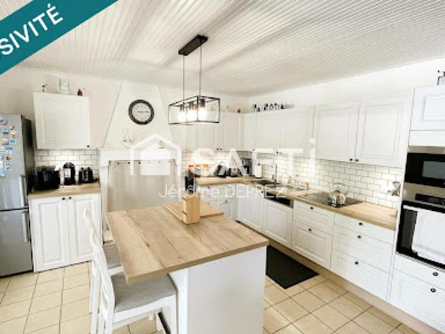 Vente Maison 11 pièces 130 m2 Chasnais