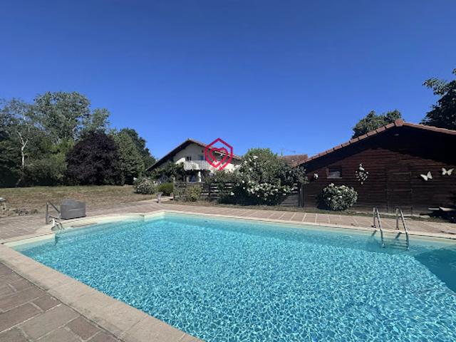 Vente Maison 11 pièces 240 m2 Tillac