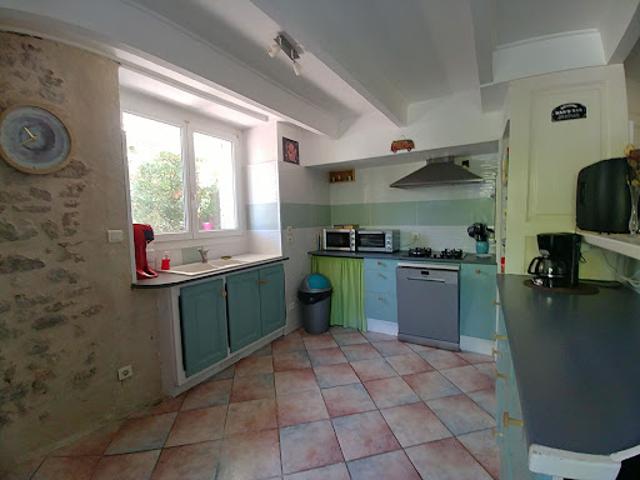 Vente Maison 11 pièces 240 m2 Castelnau Montratier