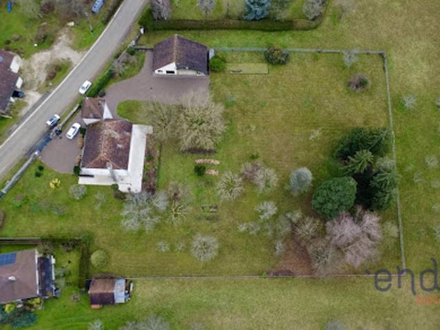 Vente Maison 11 pièces 240 m2 Salans