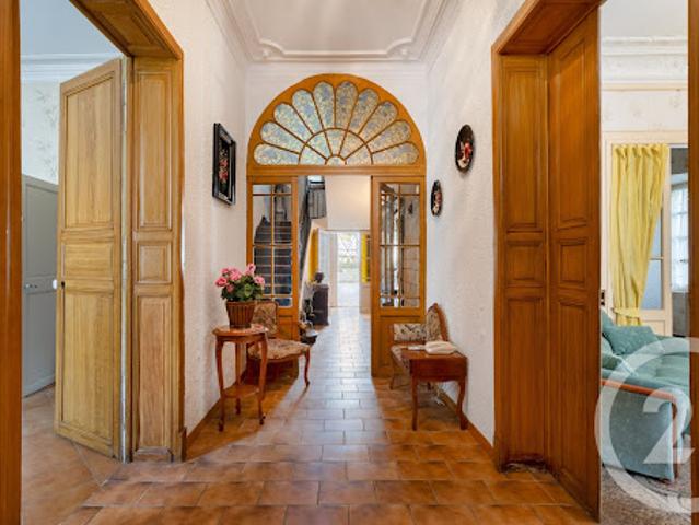 Vente Maison 11 pièces 250 m2 Gallargues le Montueux