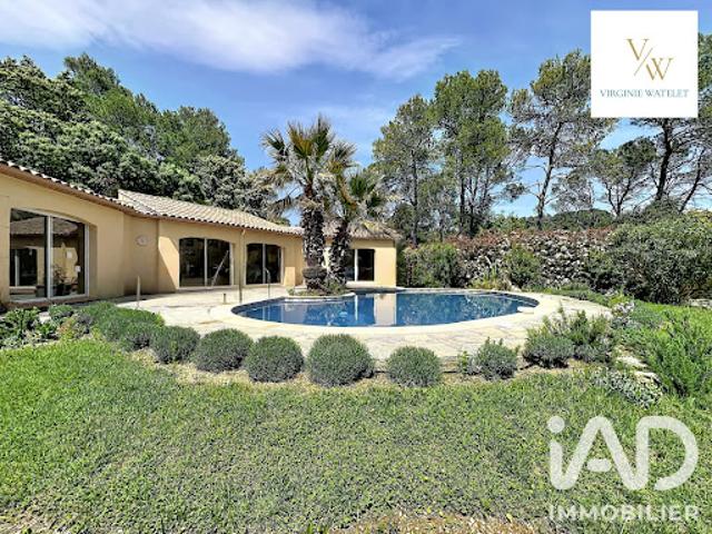 Vente Maison 11 pièces 257 m2 Saint Mathieu de Tréviers