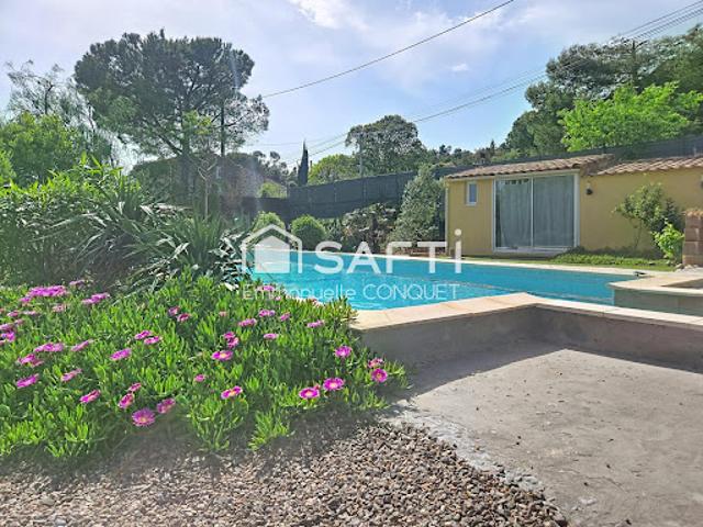 Vente Maison 11 pièces 255 m2 Cazedarnes