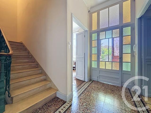 Vente Maison 11 pièces 256.77 m2 Chateaurenard