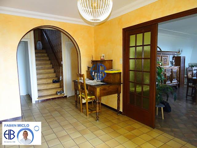 Vente Maison 11 pièces 256 m2 Biol