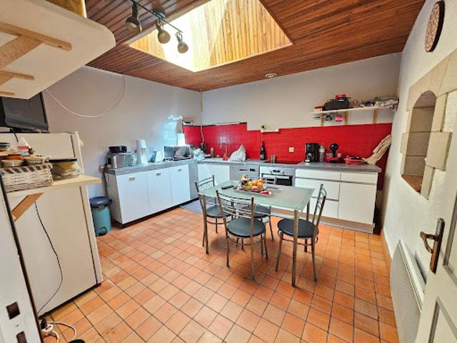 Vente Maison 11 pièces 256 m2 Saumur