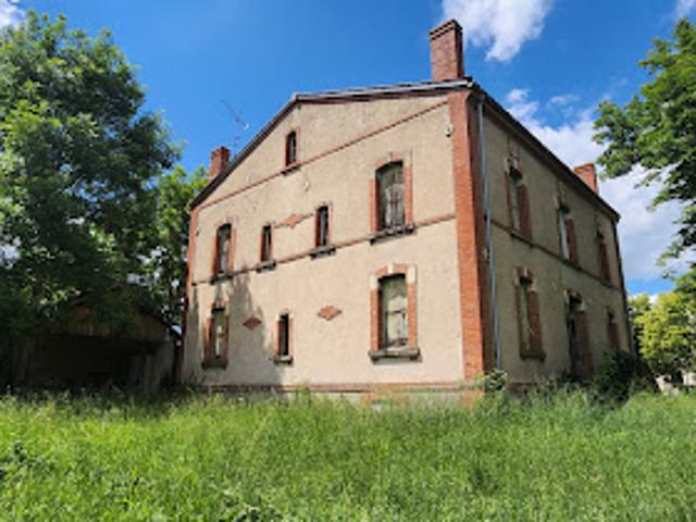 Vente Maison 11 pièces 263 m2 Saint Benoît de Carmaux