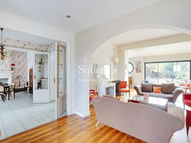 Vente Maison 11 pièces 260 m2 Asnieres sur seine