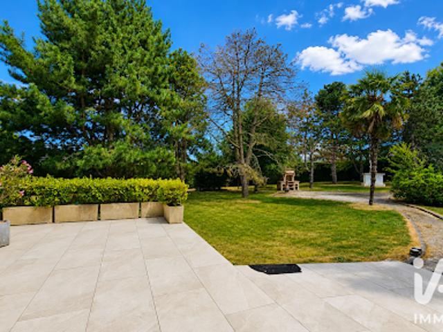 Vente Maison 11 pièces 260 m2 Bréhan