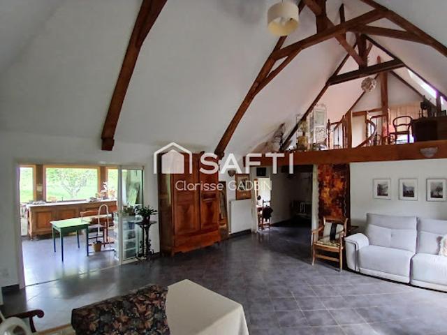 Vente Maison 11 pièces 260 m2 La Selle Craonnaise