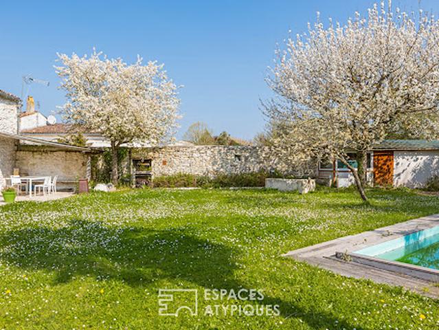 Vente Maison 11 pièces 267 m2 Saint Sulpice de Royan