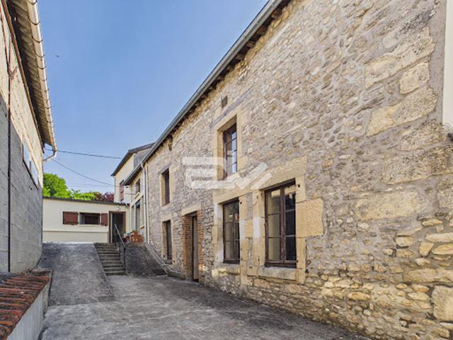 Vente Maison 11 pièces 270 m2 Fismes
