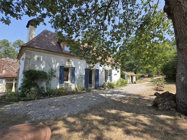 Vente Maison 11 pièces 272 m2 Eyraud Crempse Maurens