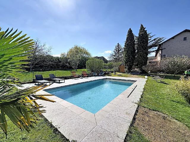 Vente Maison 11 pièces 272 m2 Saint Gengoux de Scissé