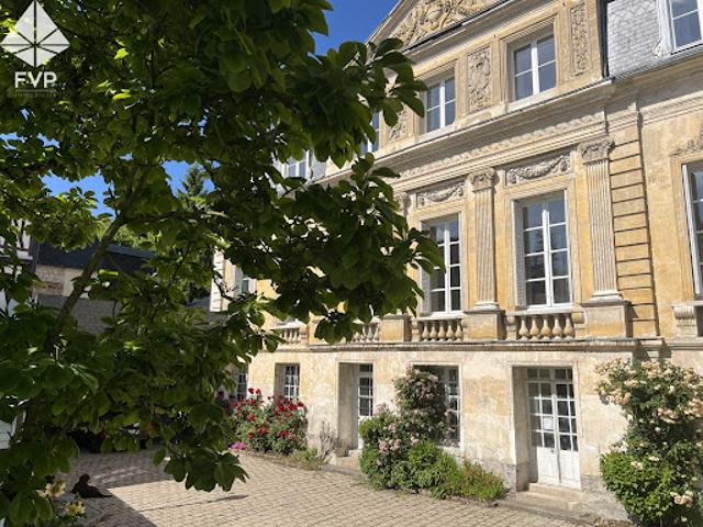 Vente Maison 11 pièces 277 m2 Caudebec en Caux
