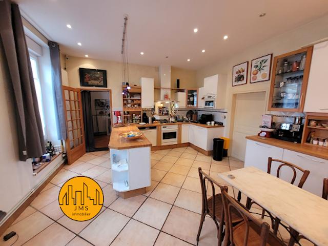 Vente Maison 5 pièces 99 m2 Beaune d'Allier