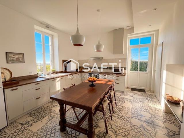 Vente Maison 11 pièces 278 m2 Sore